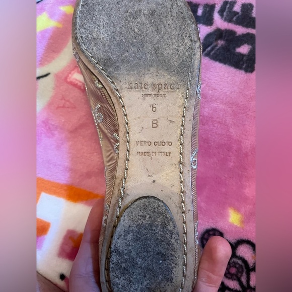 Kate Spade Gold Bow Flats - Picture 3 of 3